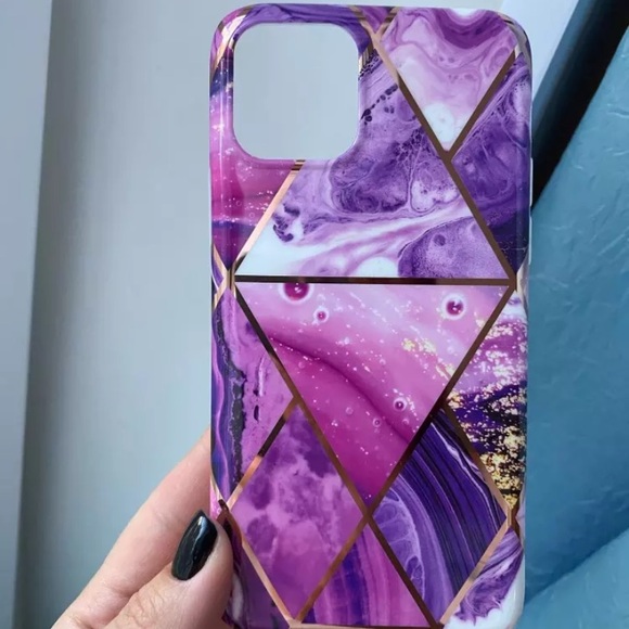 Purple and pink iPhone 7-8 case - Picture 1 of 3